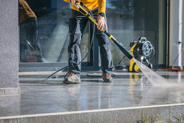Best Driveway Pressure Washing  in Pierre, SD